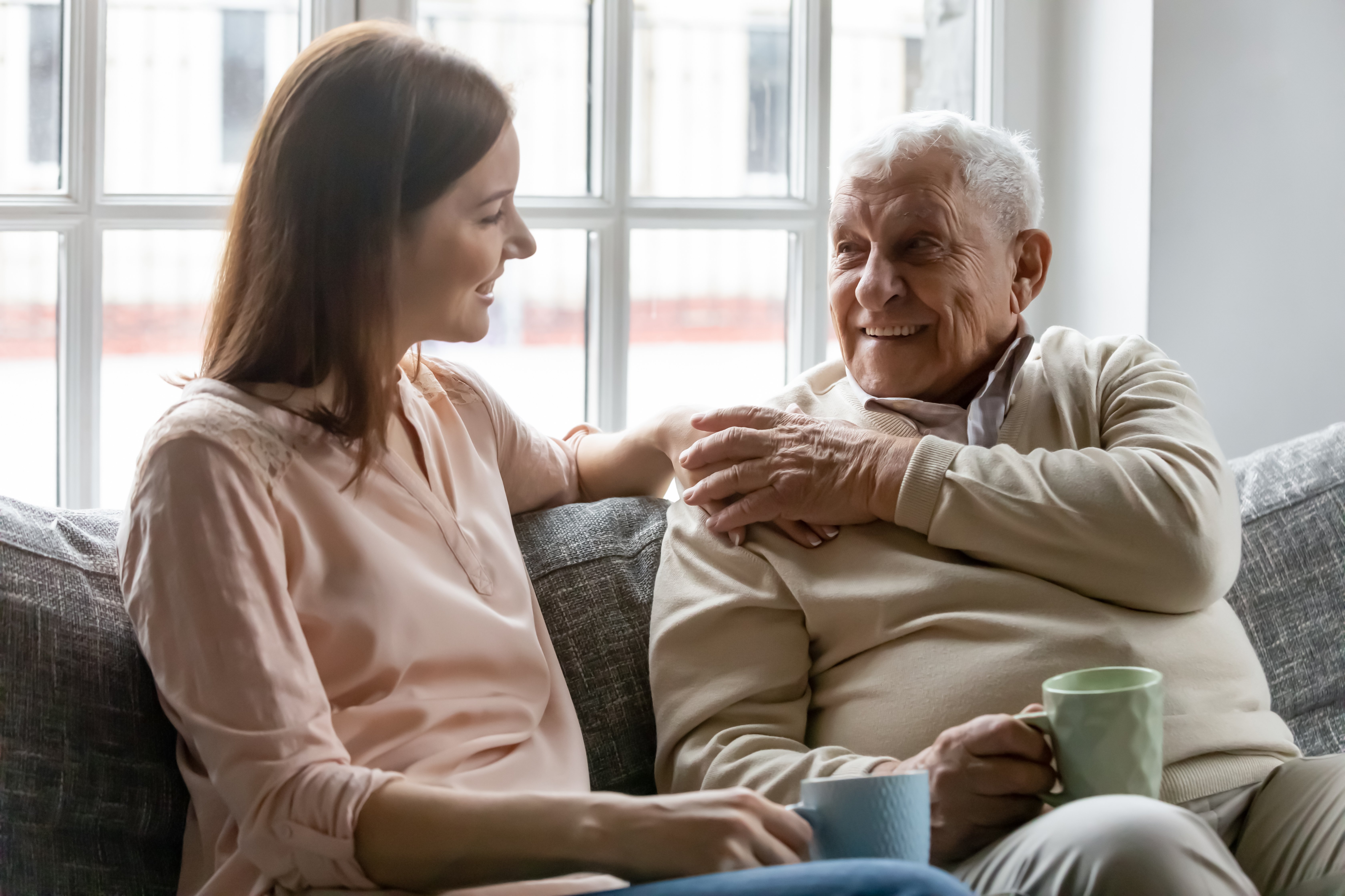 How Assisting Elderly Parents Can Fit Into Your Financial Plan